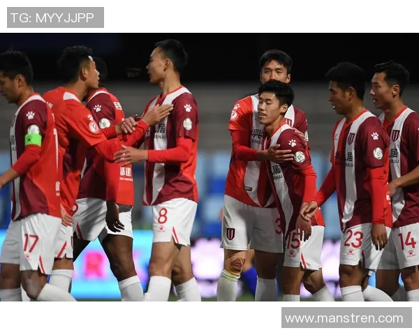 南京篮球队与成都篮球队赛后分析及状态对比探讨 南京篮球队与成都篮球队赛后分析及状态对比探讨